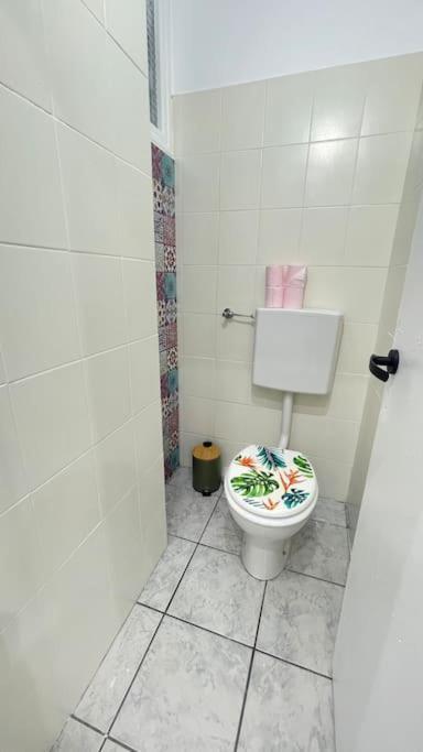 Appartement F3 Lumineux - Tres Proche De La Mer à Nice Extérieur photo